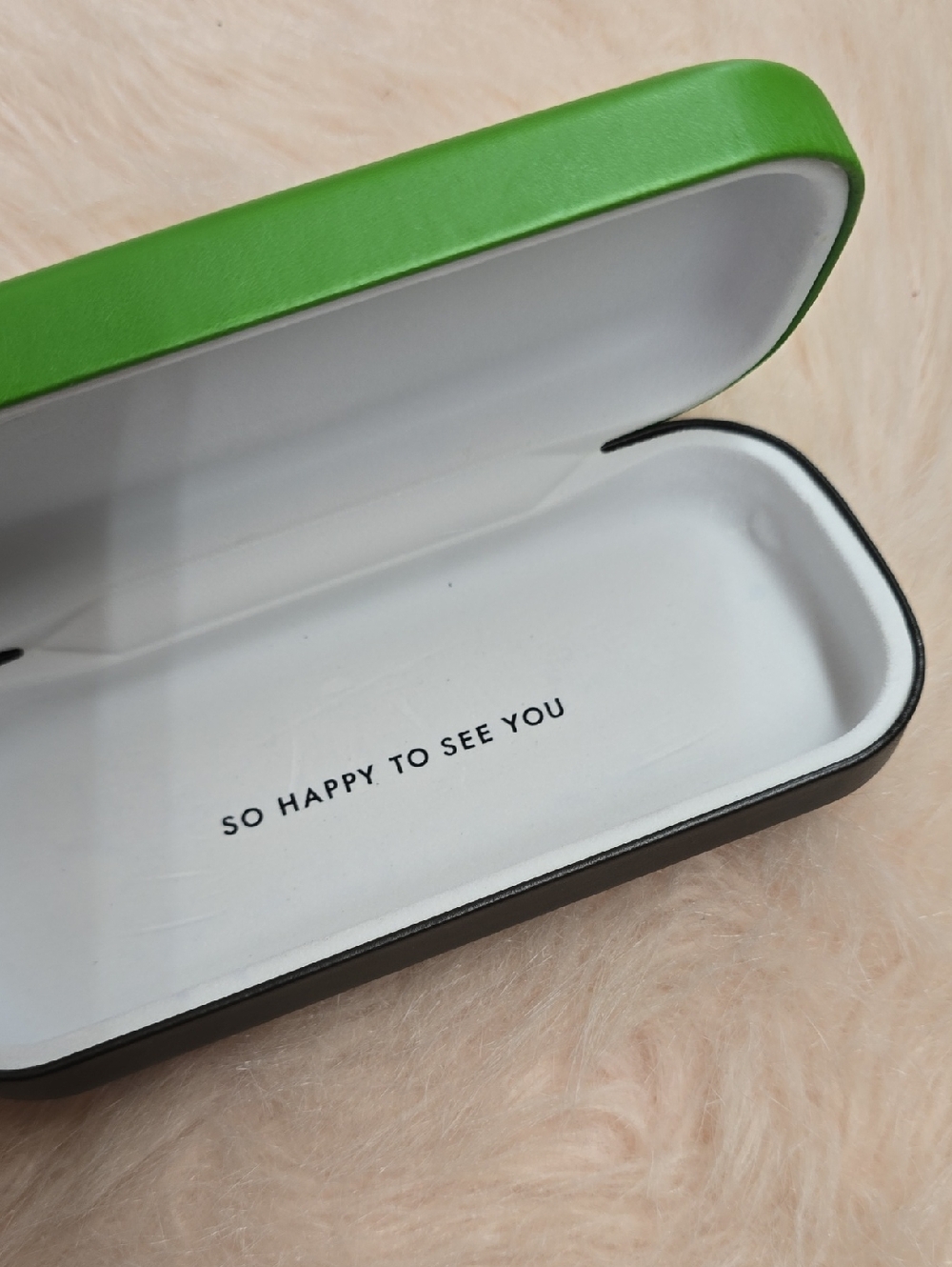 Kate Spade ♠️ Sunglasses Case - Picture 5 of 5